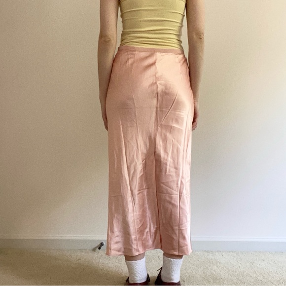 NWT J. Crew Gwyneth Bias Cut Midi Slip Skirt in Peach Charmeuse - Picture 5 of 5